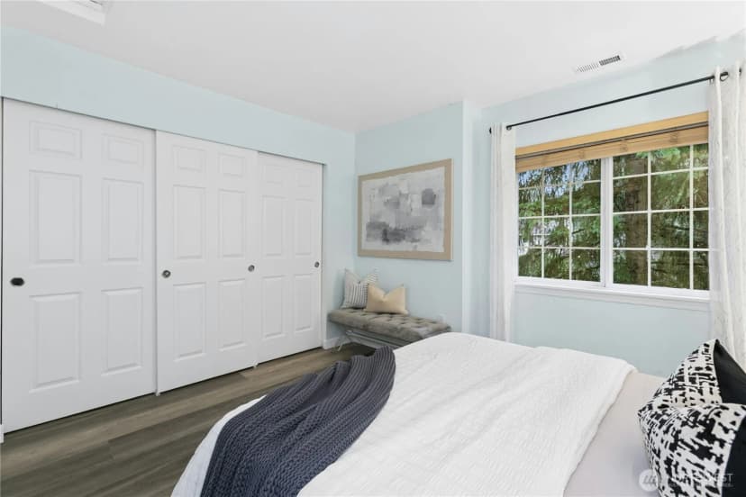 Property photo for 601 12th Avenue Nw #e4, Issaquah photo 23