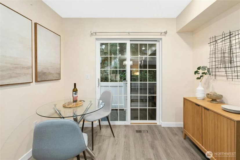 Property photo for 601 12th Avenue Nw #e4, Issaquah photo 14