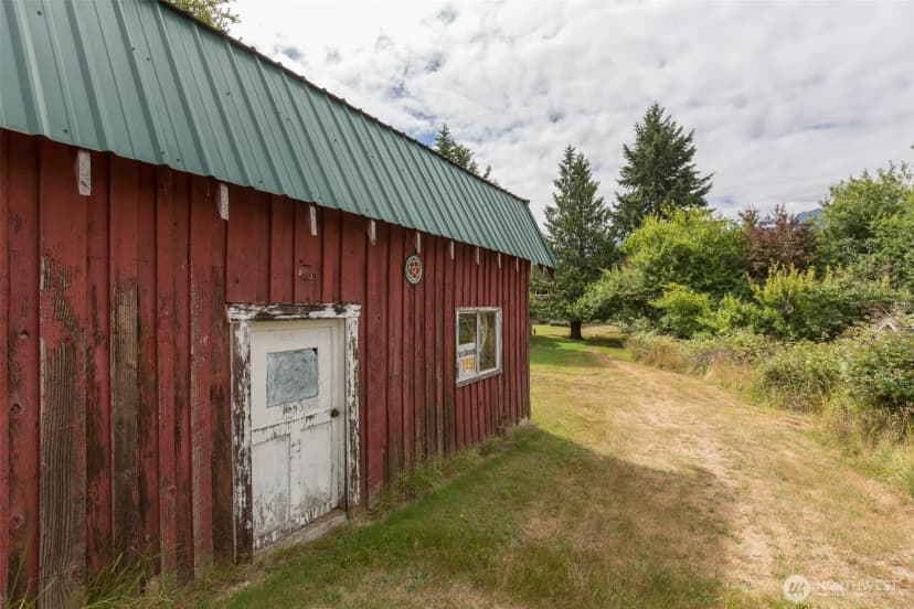 Property photo for 441 E Hillcrest Drive, Port Angeles photo 37