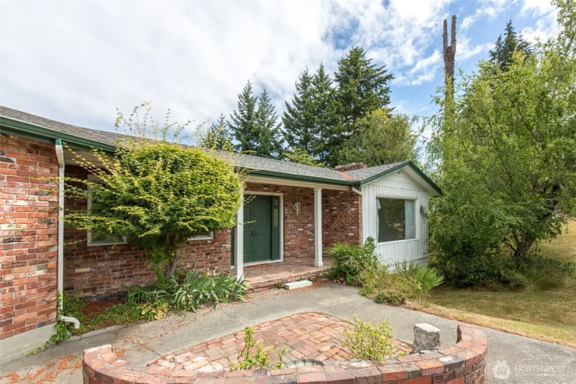 Property photo for 441 E Hillcrest Drive, Port Angeles