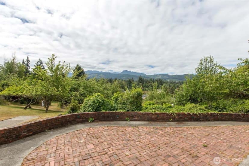 Property photo for 441 E Hillcrest Drive, Port Angeles photo 27