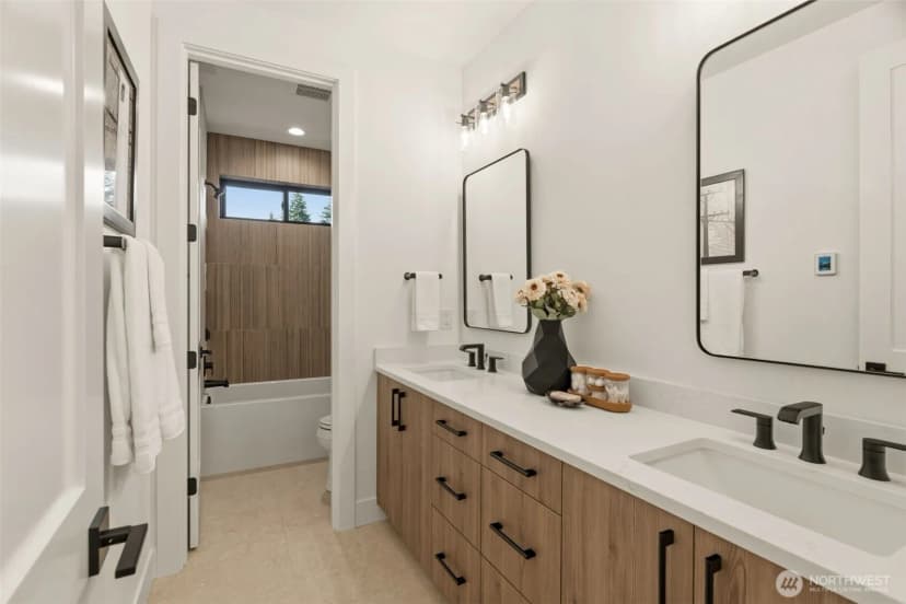 Property photo for 15103 Se 41st Place, Bellevue photo 19