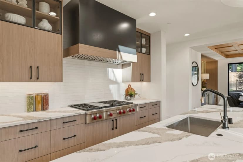 Property photo for 15103 Se 41st Place, Bellevue photo 12