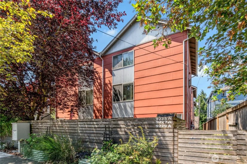Property photo for 9229 17th Avenue Sw #a, Seattle