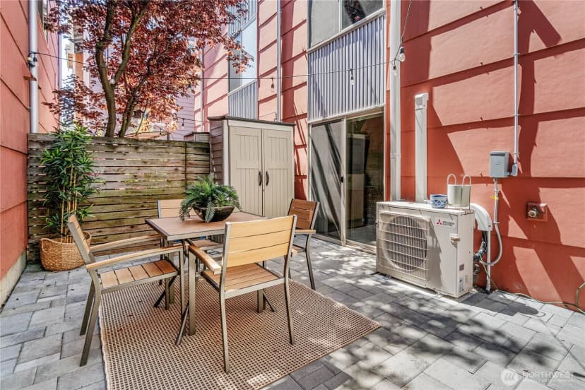 Property photo for 9229 17th Avenue Sw #a, Seattle photo 24
