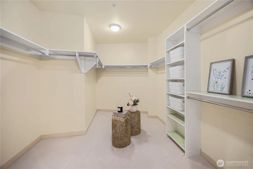 Property photo for 10610 Ne 9th Place #2200, Bellevue photo 17