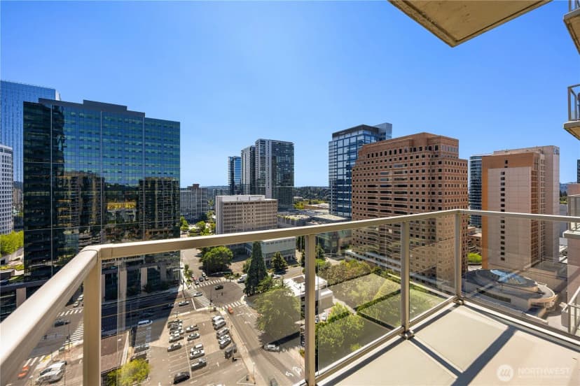 Property photo for 10610 Ne 9th Place #2200, Bellevue photo 12