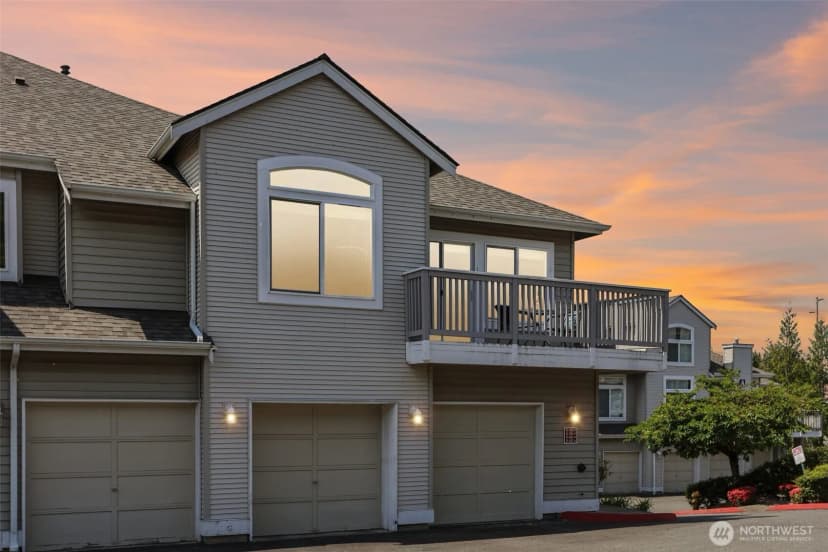 Property photo for 440 S 51st Court #b303, Renton photo 23