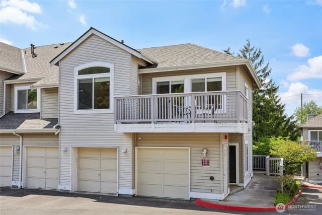 Property photo for 440 S 51st Court #b303, Renton