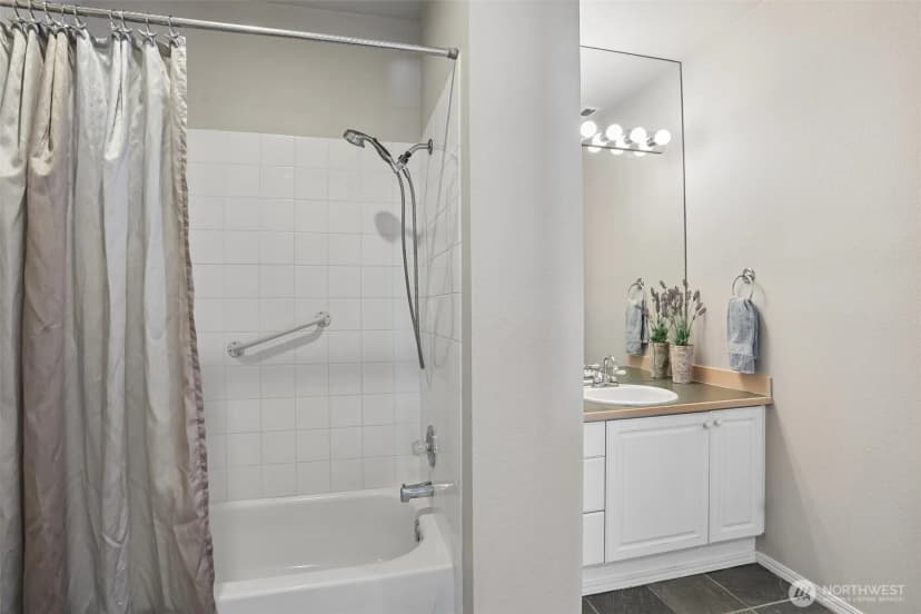 Property photo for 440 S 51st Court #b303, Renton photo 18