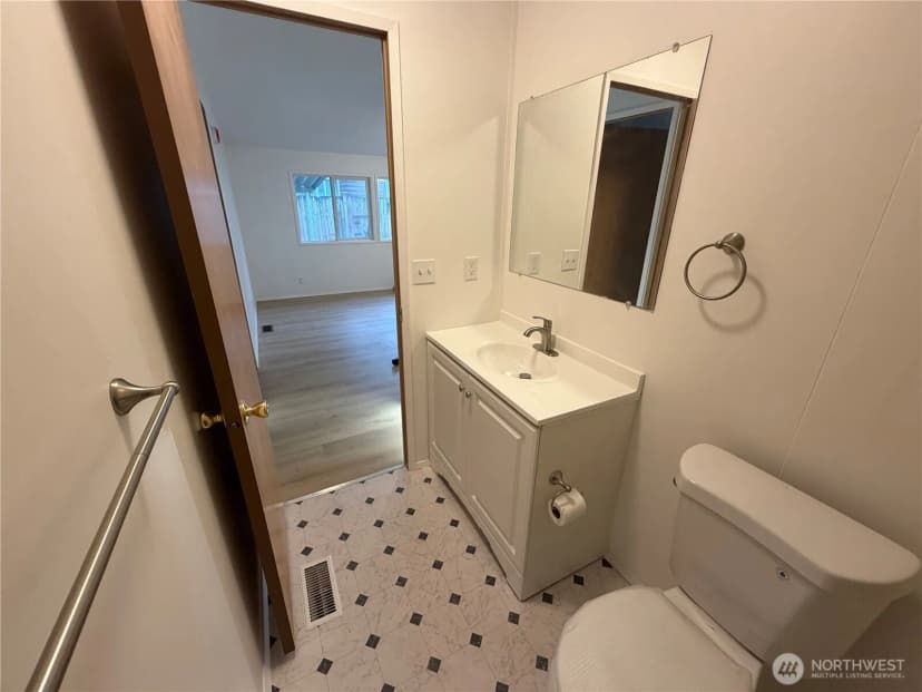 Property photo for 11901 55th Avenue Ne #21, Marysville photo 14