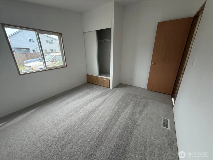 Property photo for 11901 55th Avenue Ne #21, Marysville photo 17