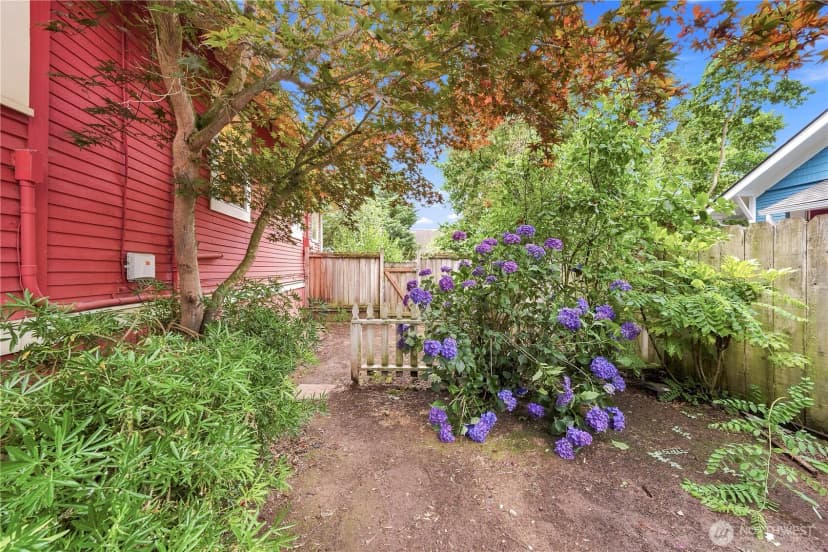 Property photo for 1110 Nw 70th Street, Seattle photo 34