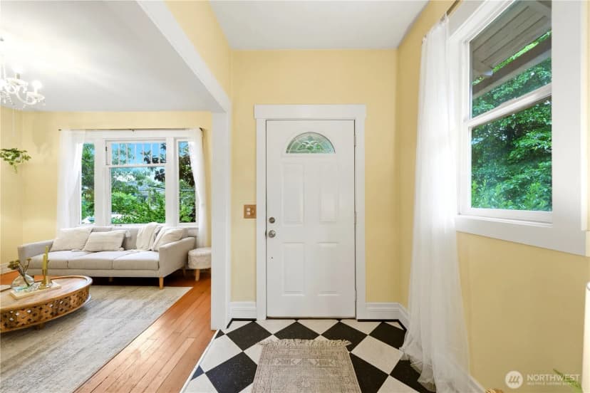 Property photo for 1110 Nw 70th Street, Seattle photo 9