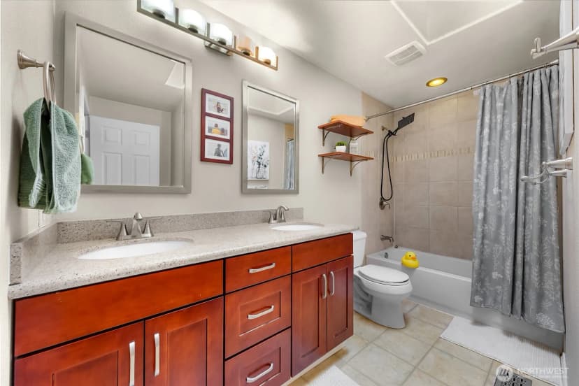 Property photo for 14013 113th Avenue Ne, Kirkland photo 16