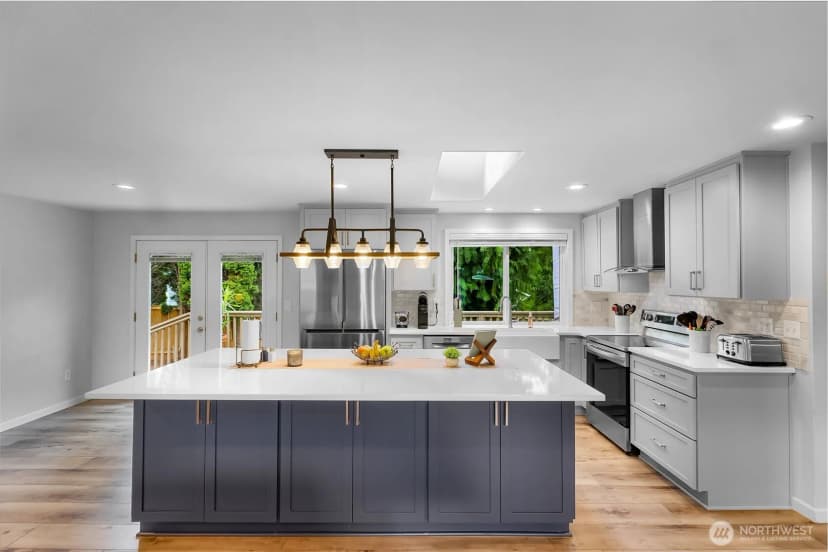 Property photo for 14013 113th Avenue Ne, Kirkland photo 6