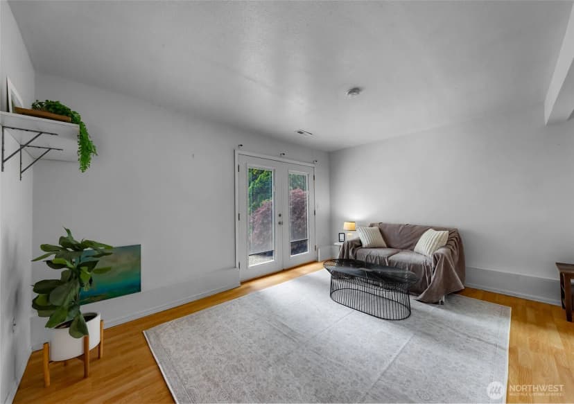 Property photo for 14013 113th Avenue Ne, Kirkland photo 17