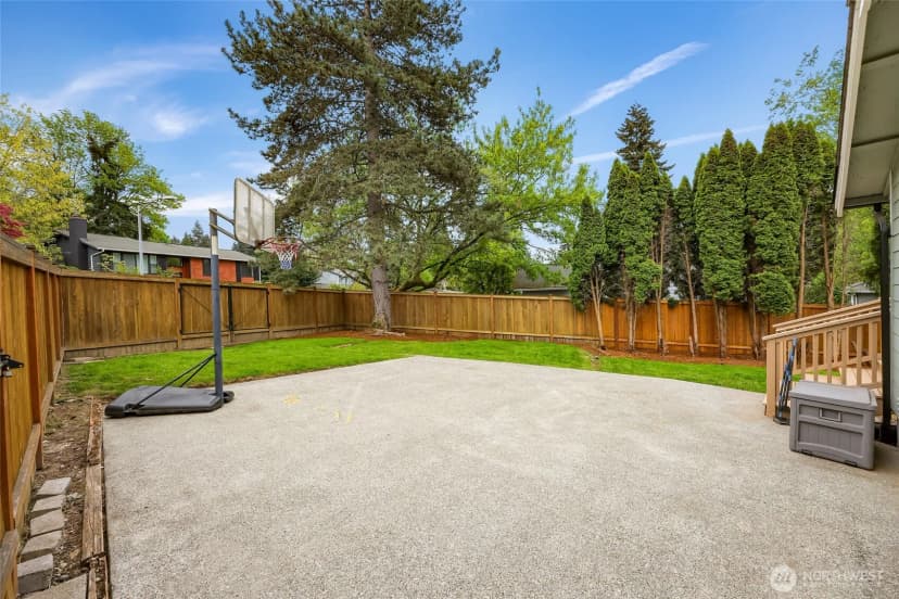 Property photo for 14013 113th Avenue Ne, Kirkland photo 9