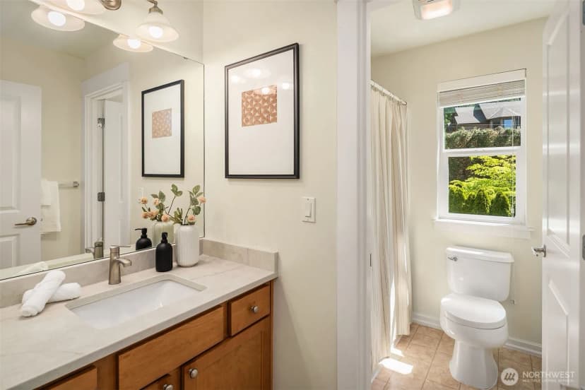 Property photo for 16517 Se 66th Street, Bellevue photo 30