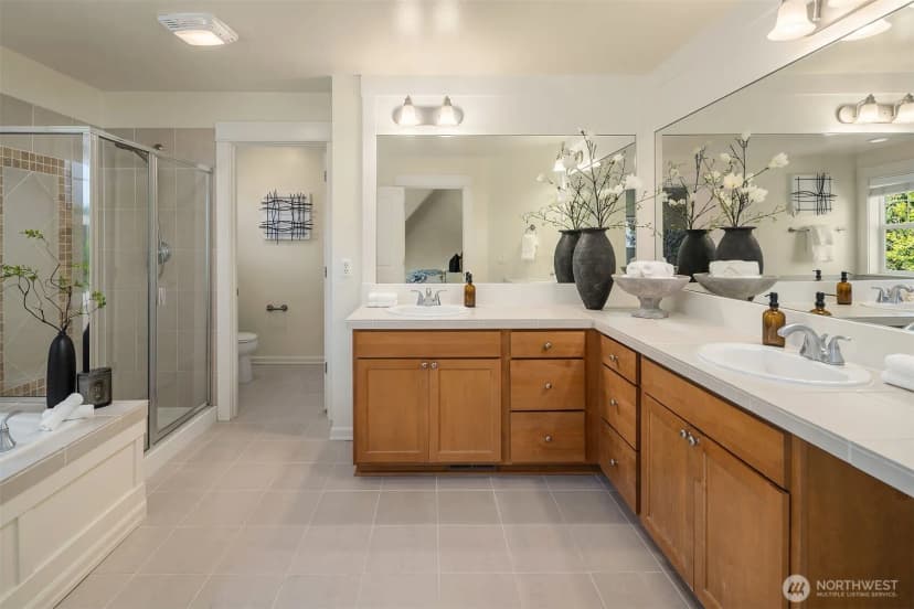 Property photo for 16517 Se 66th Street, Bellevue photo 25