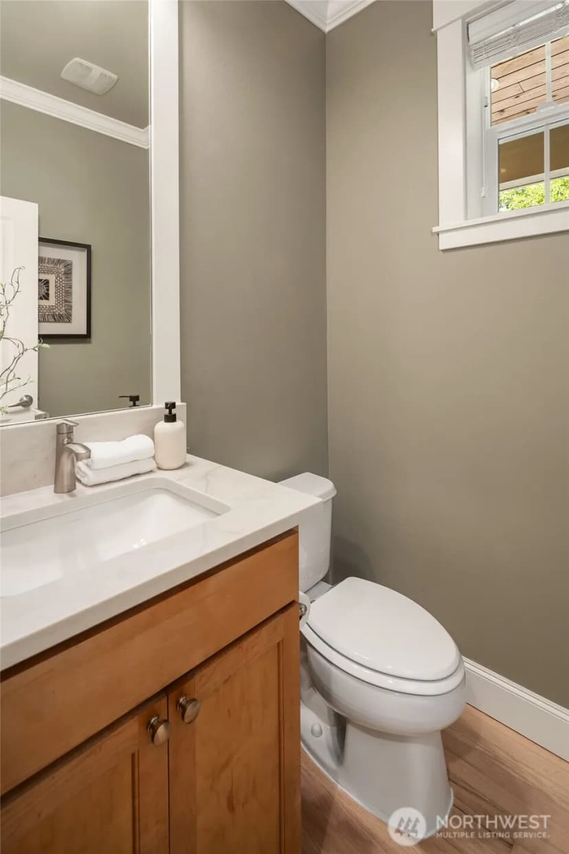 Property photo for 16517 Se 66th Street, Bellevue photo 34