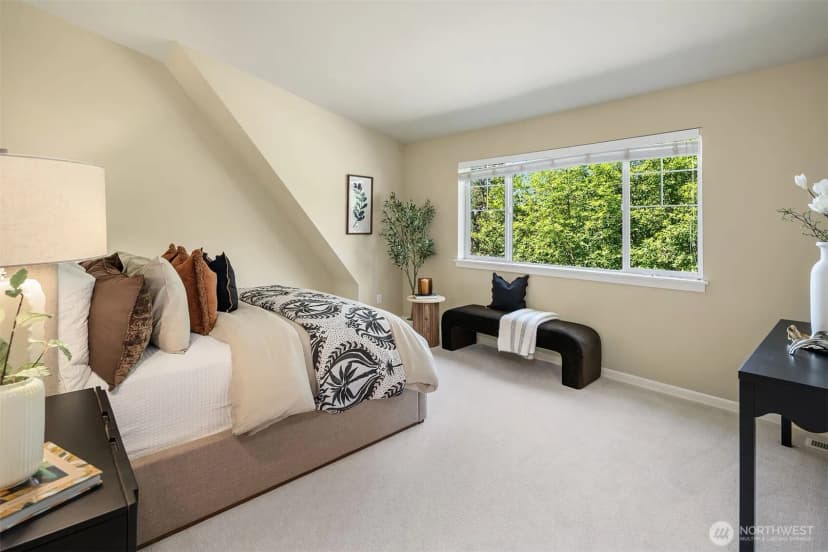 Property photo for 16517 Se 66th Street, Bellevue photo 24