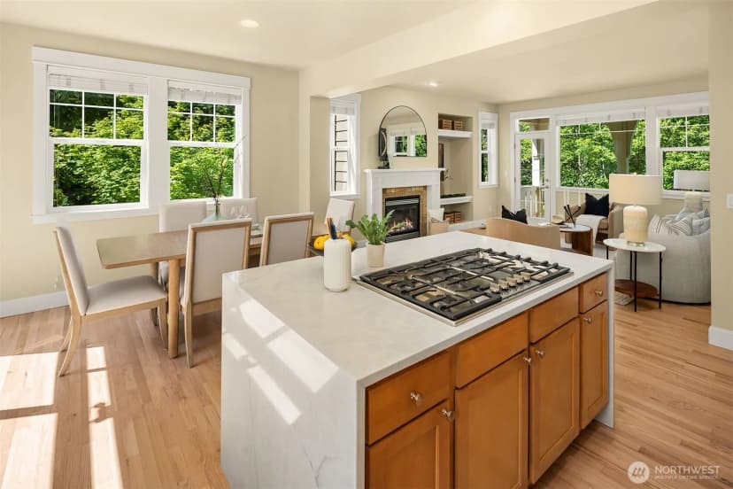 Property photo for 16517 Se 66th Street, Bellevue photo 14