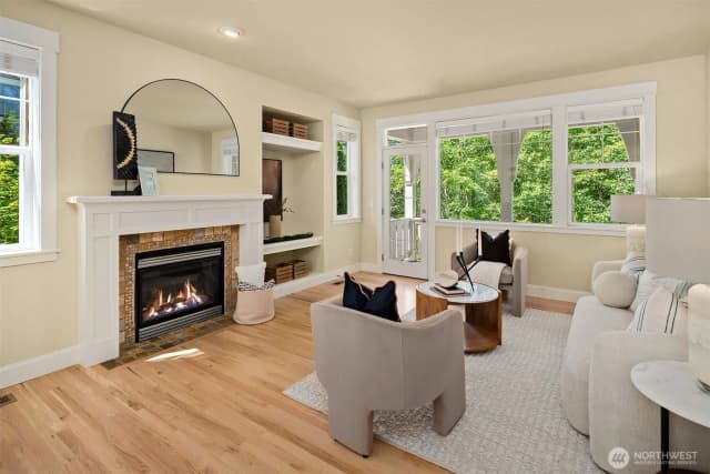 Property photo for 16517 Se 66th Street, Bellevue photo 4