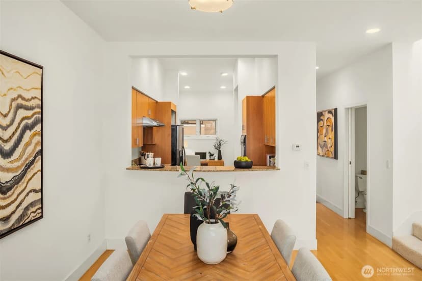 Property photo for 80 E Roanoke Street #2, Seattle photo 14