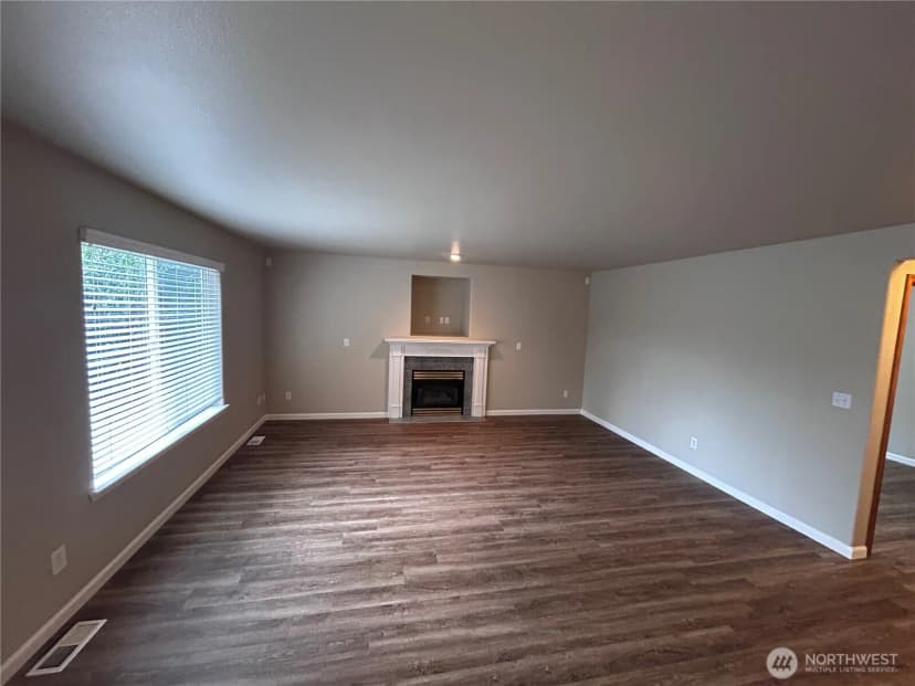 Property photo for 20317 124th Street Ct E, Bonney Lake photo 13