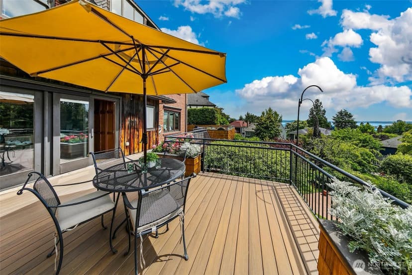 Property photo for 5201 Ne 43rd Avenue, Seattle photo 12