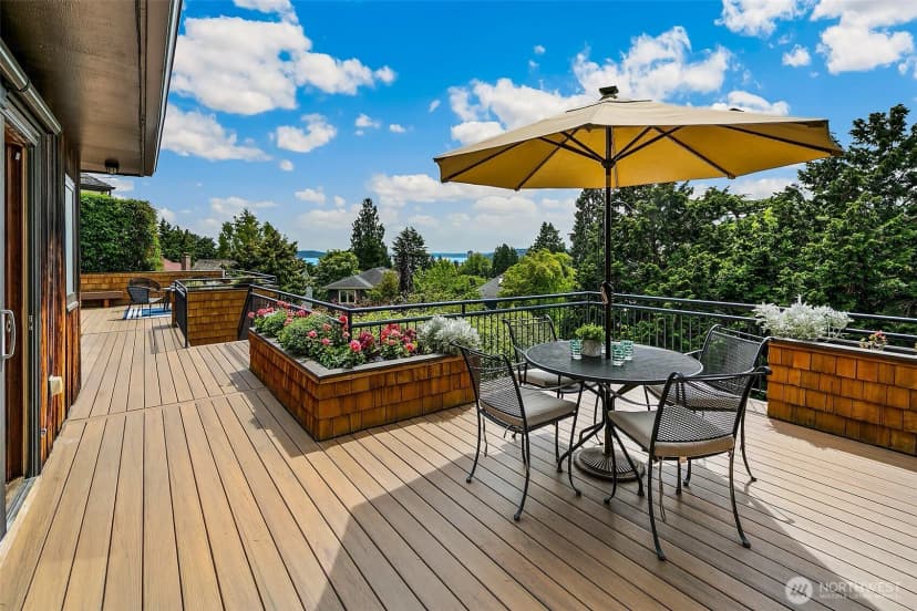 Property photo for 5201 Ne 43rd Avenue, Seattle photo 11