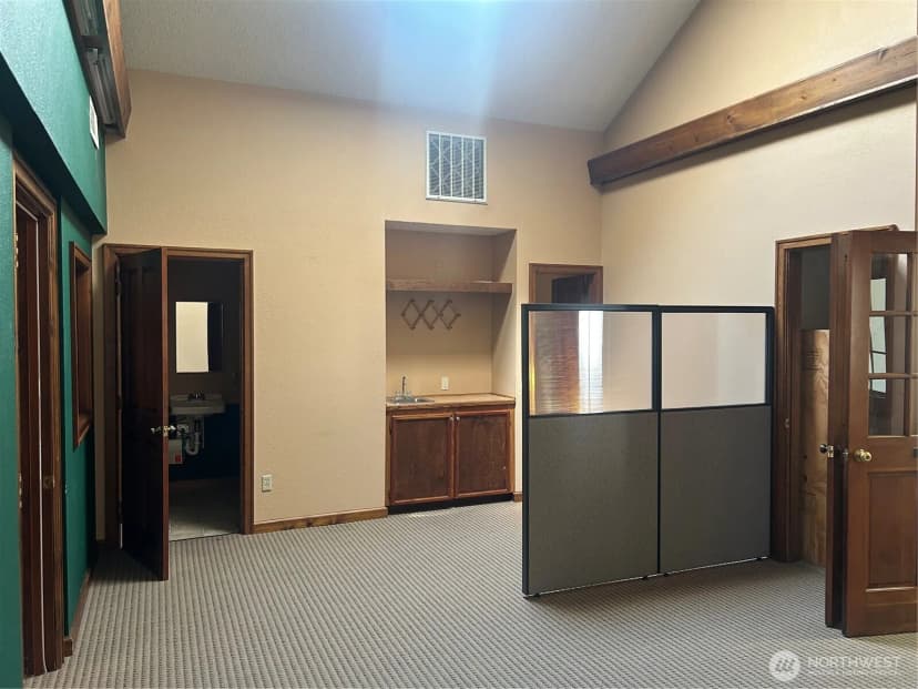 Property photo for 105 N Emerson Street #203, Chelan photo 8