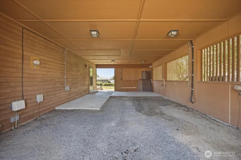 Property photo for 4711 Maple Ave, Yakima photo 8