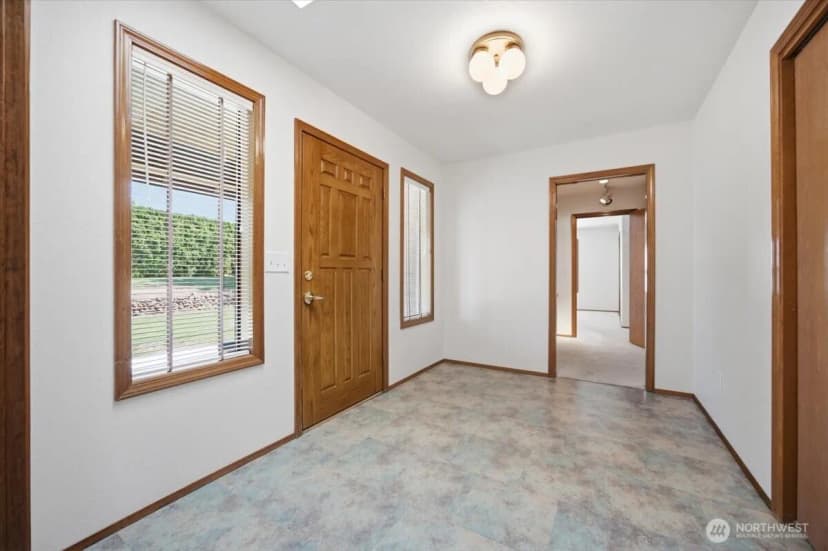 Property photo for 4711 Maple Ave, Yakima photo 3