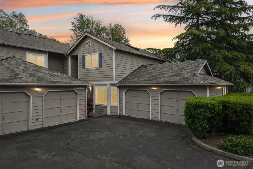 Property photo for 7226 Ne 171st Lane, Kenmore