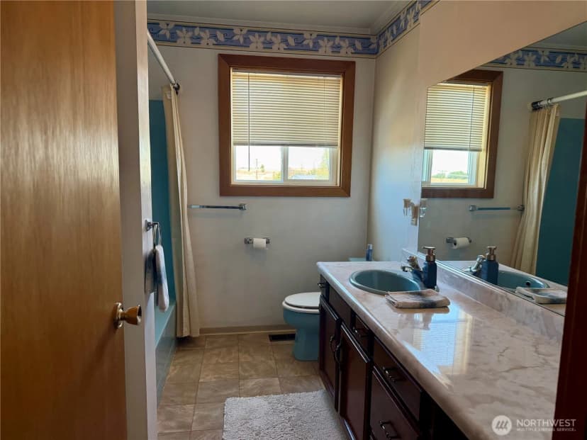 Property photo for 705 Ne Blake Avenue, Wilbur photo 23