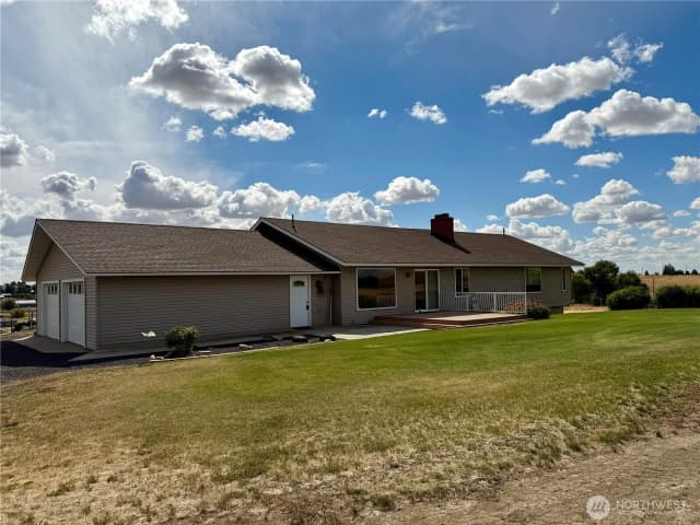 Property photo for 705 Ne Blake Avenue, Wilbur photo 2