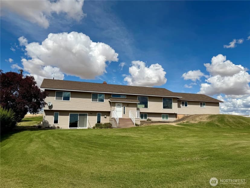 Property photo for 705 Ne Blake Avenue, Wilbur