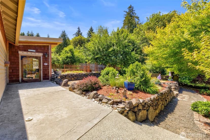 Property photo for 1956 Ne Trail Way, Poulsbo photo 35