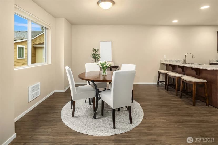 Property photo for 23432 55th Avenue W #b, Mountlake Terrace photo 4