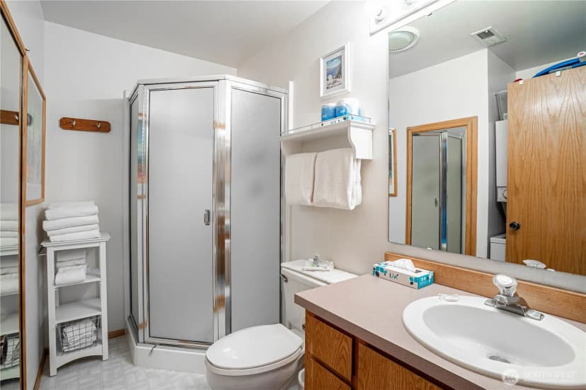 Property photo for 100 Lake Chelan Shores #17-11, Chelan photo 13