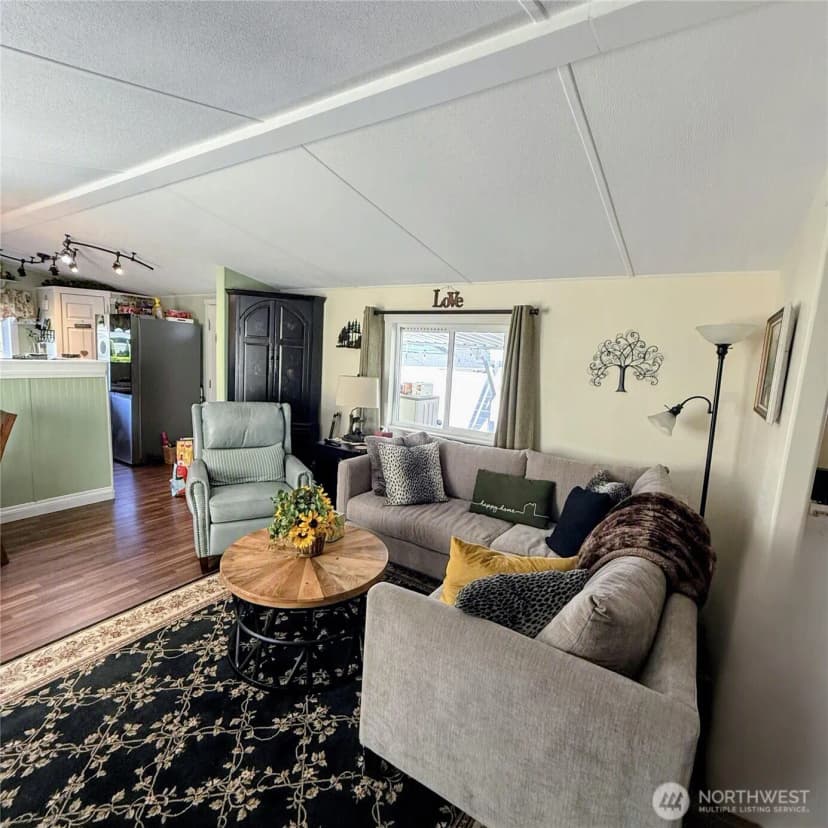 Property photo for 18501 52nd Avenue W #53, Lynnwood photo 4