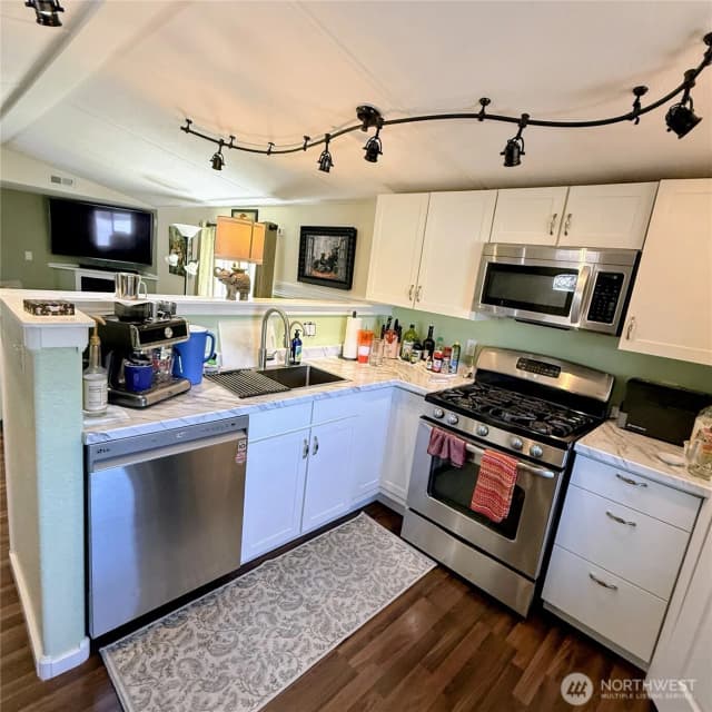 Property photo for 18501 52nd Avenue W #53, Lynnwood photo 2