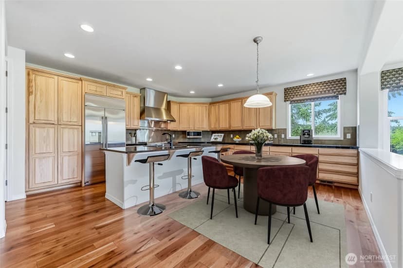 Property photo for 23150 Ne 126th Street, Redmond photo 9