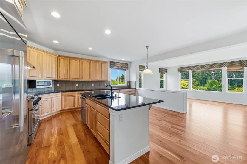 Property photo for 23150 Ne 126th Street, Redmond photo 11