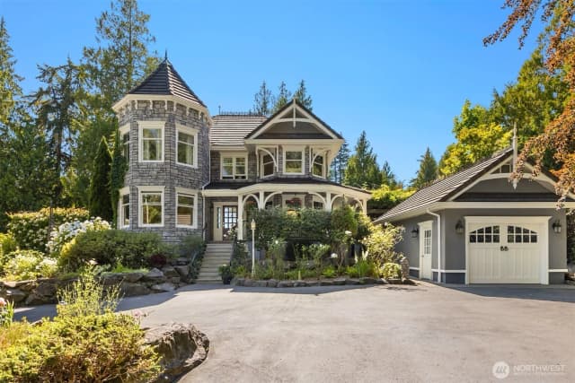 Property photo for 7205 Ne Dolphin Drive, Bainbridge Island photo 3