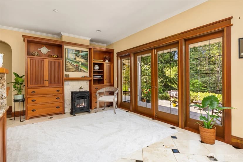 Property photo for 7205 Ne Dolphin Drive, Bainbridge Island photo 17