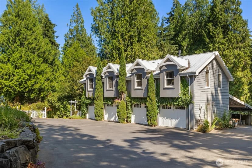 Property photo for 7205 Ne Dolphin Drive, Bainbridge Island photo 31