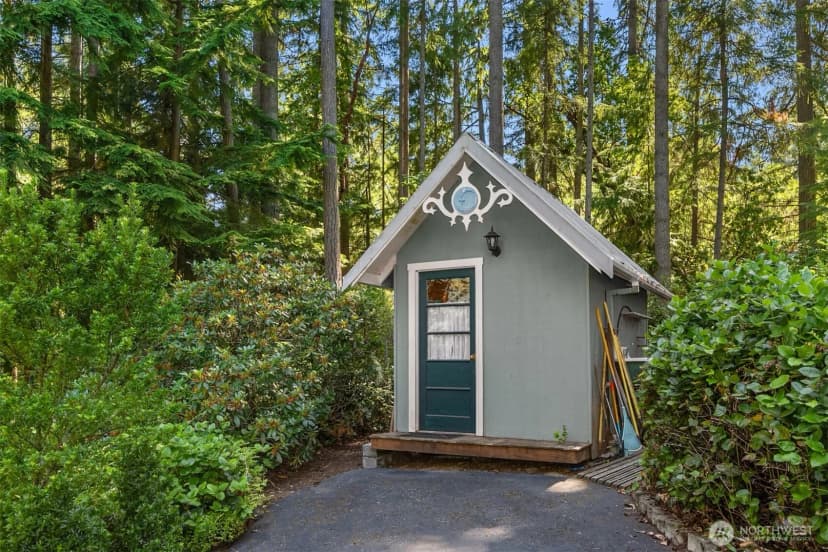 Property photo for 7205 Ne Dolphin Drive, Bainbridge Island photo 36
